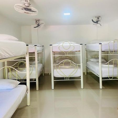Hostel Green Light Таганга Экстерьер фото