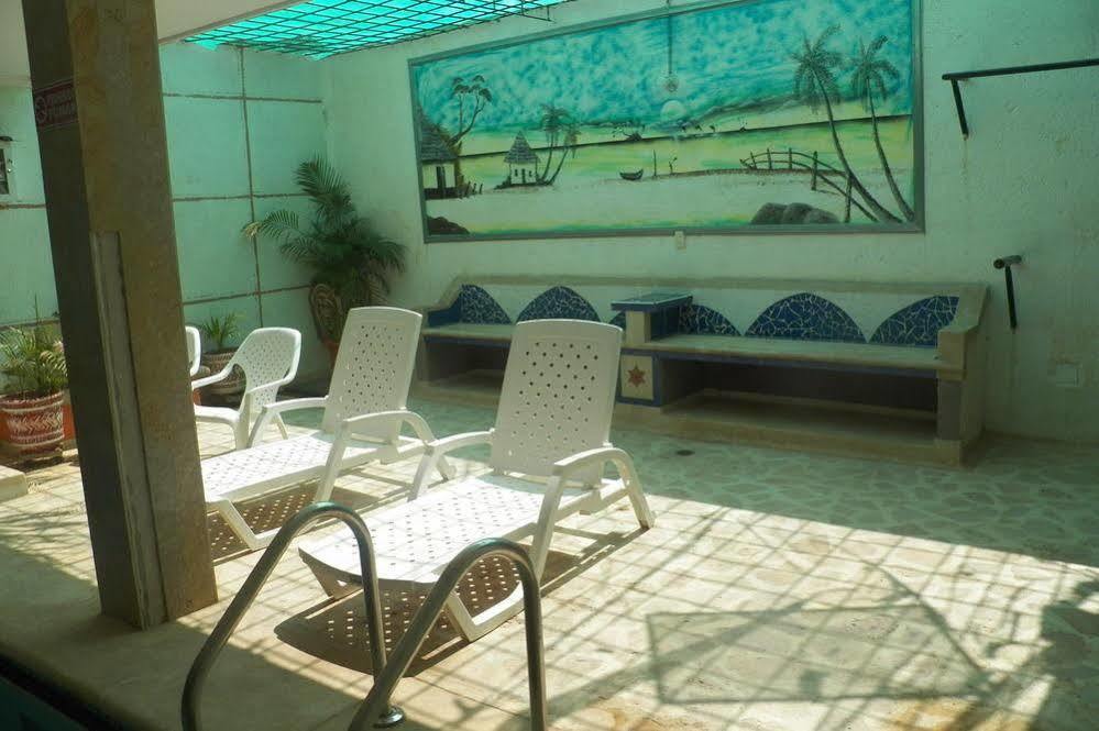 Hostel Green Light Таганга Экстерьер фото
