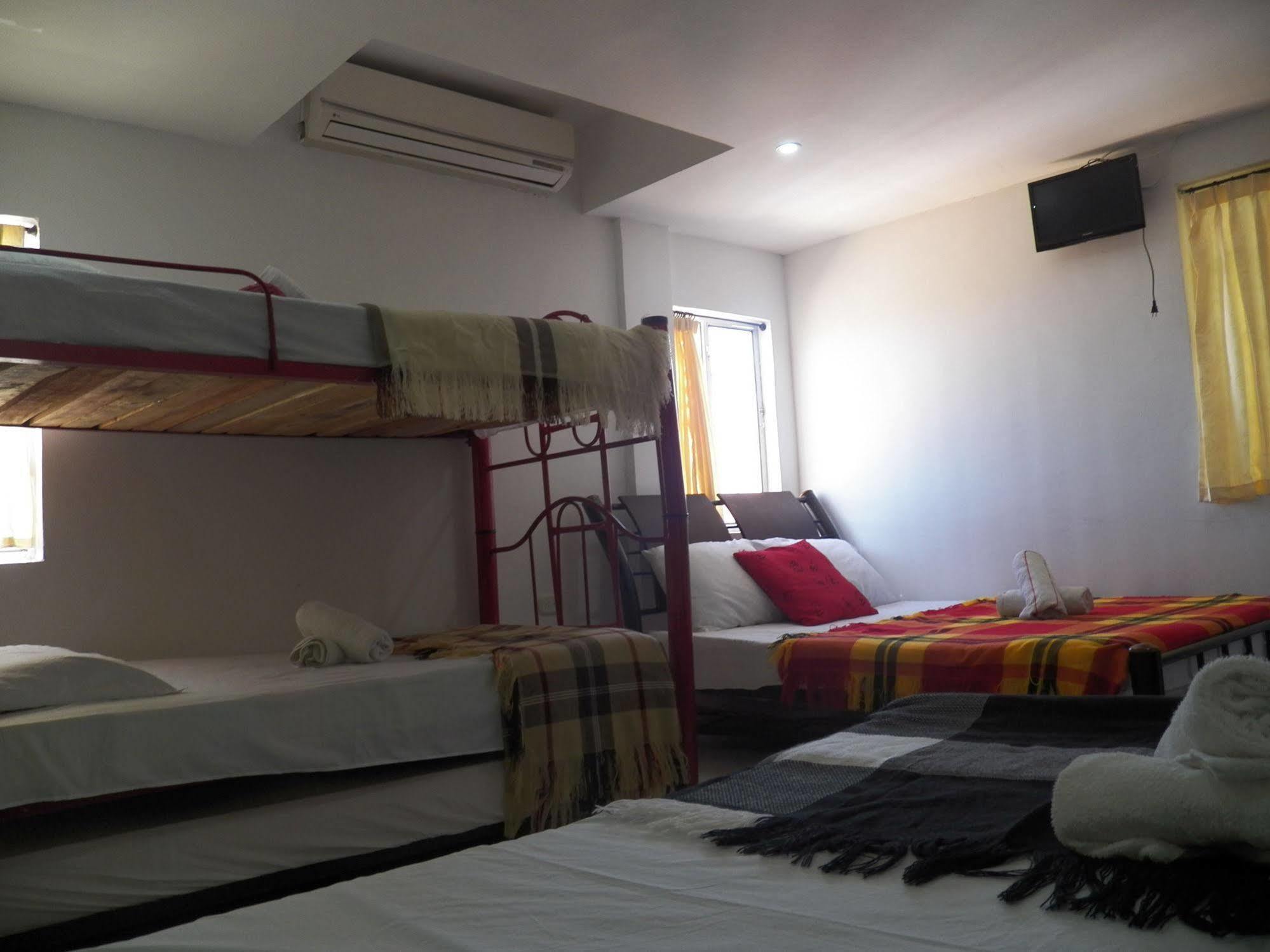 Hostel Green Light Таганга Экстерьер фото