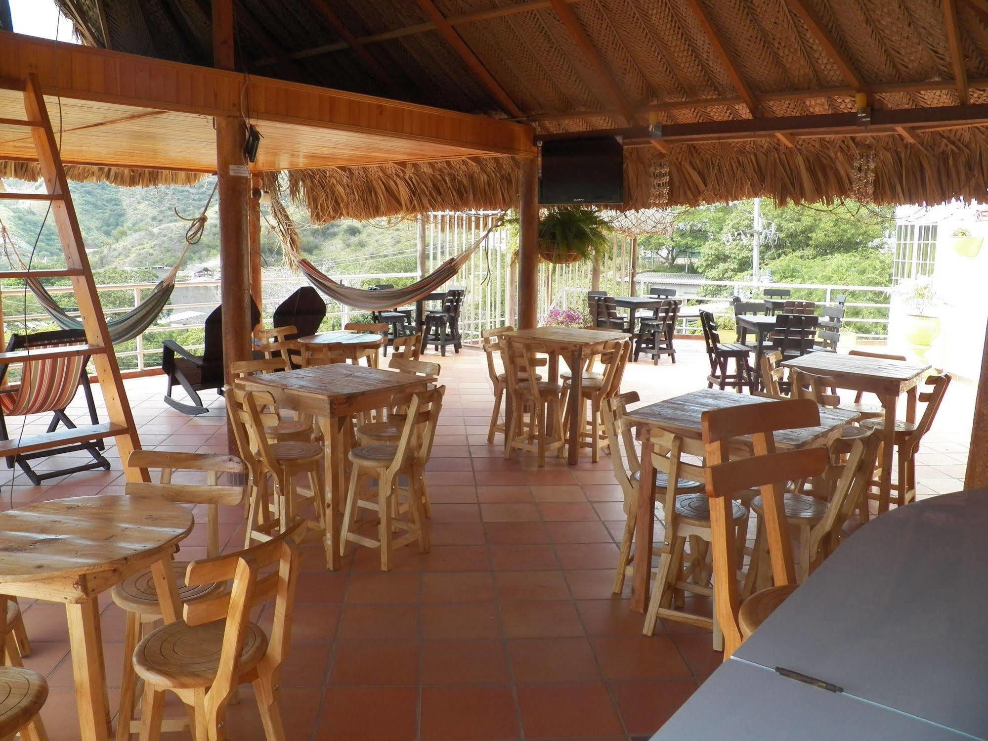 Hostel Green Light Таганга Экстерьер фото