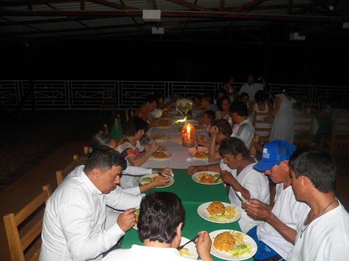 Hostel Green Light Таганга Экстерьер фото
